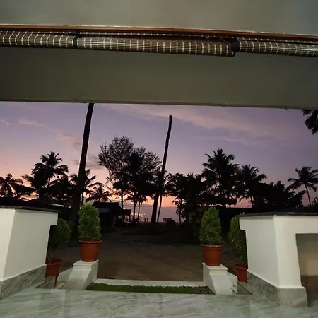 Maria Ocean View Apartment Mararikulam Exterior photo